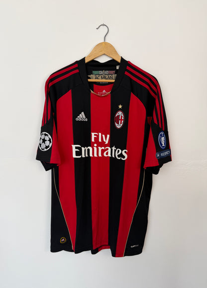 Zlatan Ibrahimovic AC Milan 2010-11 home football shirt (XL)