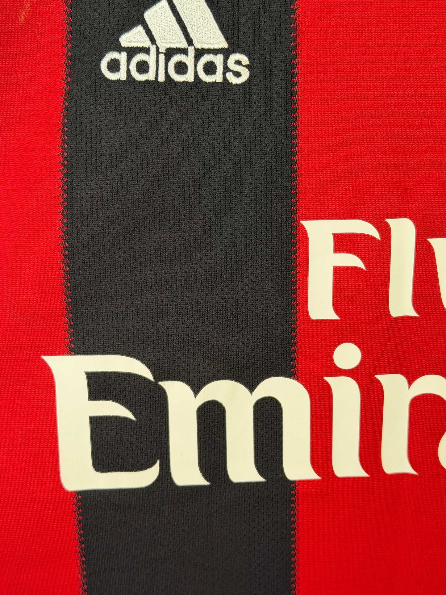 Zlatan Ibrahimovic AC Milan 2010-11 home football shirt (XL)