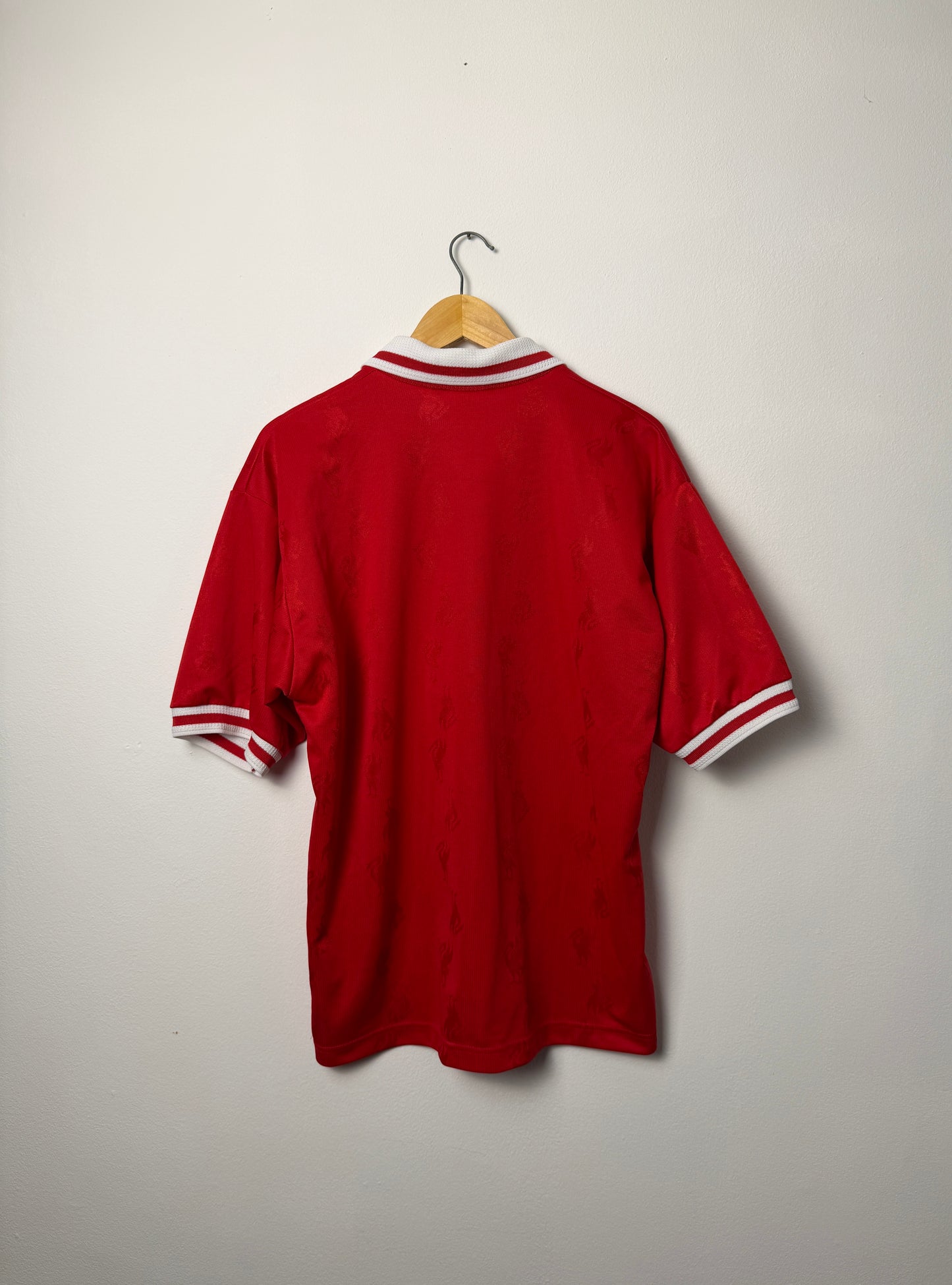 Liverpool FC 1996-98 home football shirt (L)