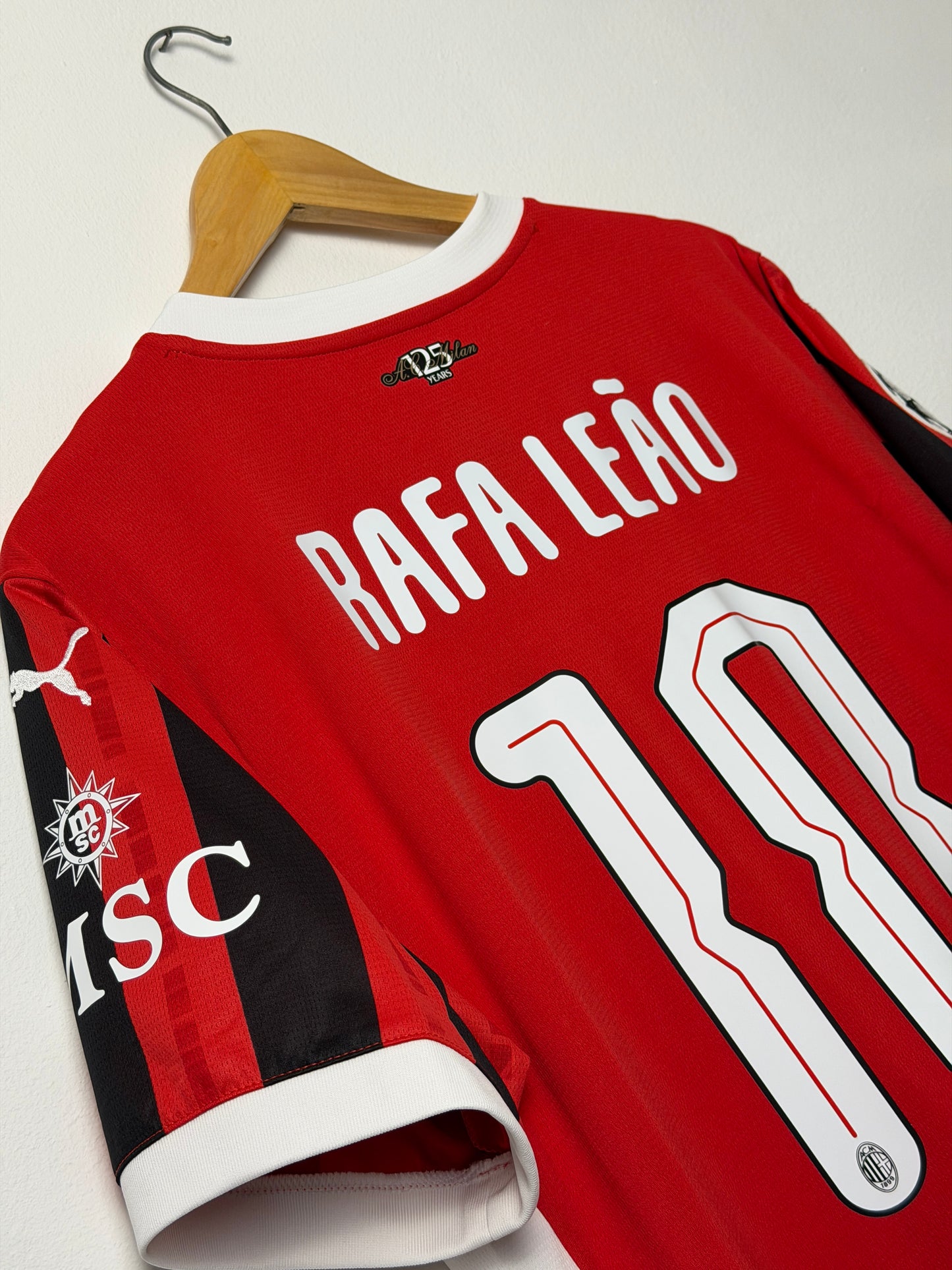 Rafa Leao AC Milan 2024-25 home football shirt (L)