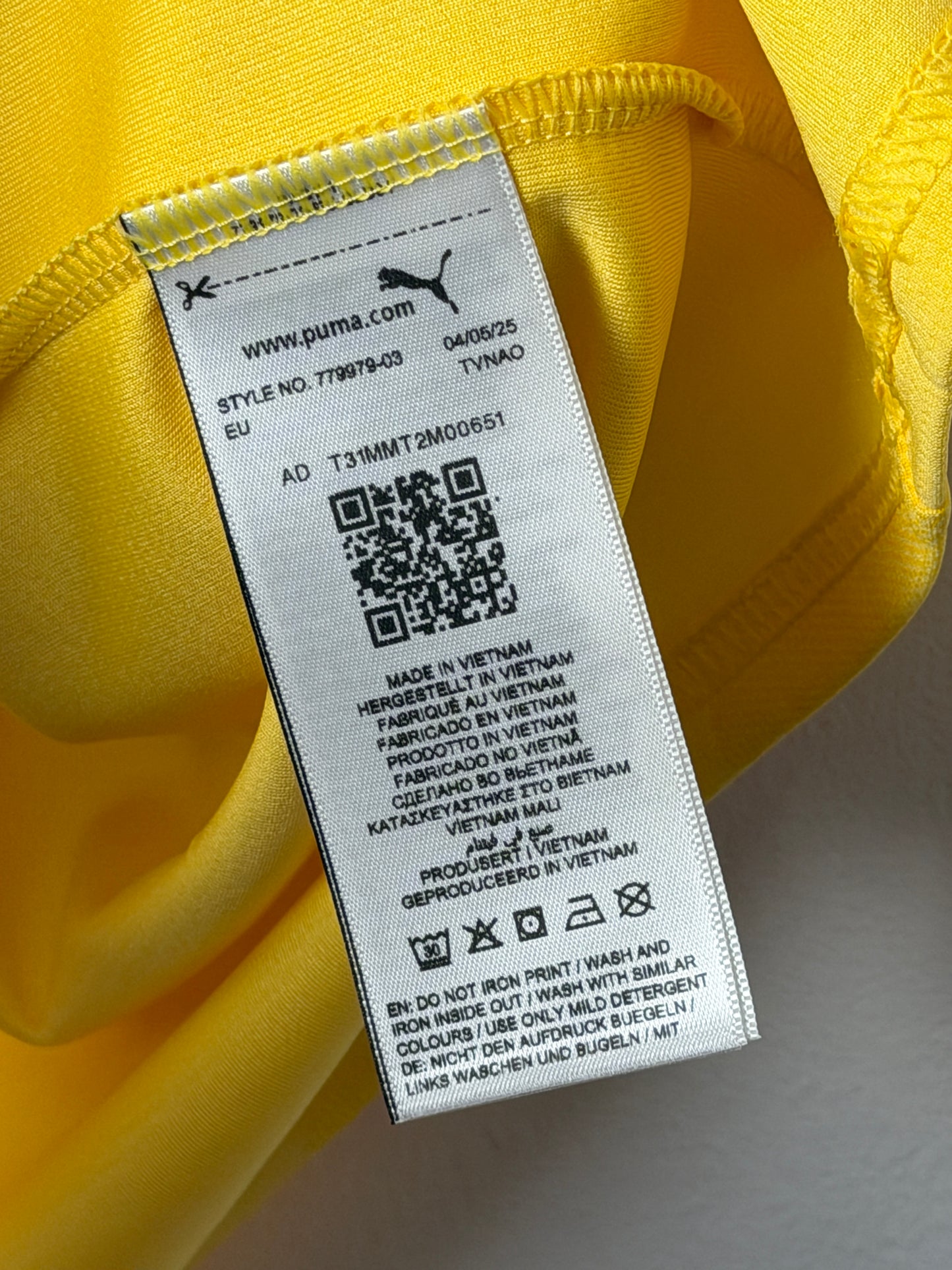 Rafa Leao AC Milan 2025-26 third football shirt (L)