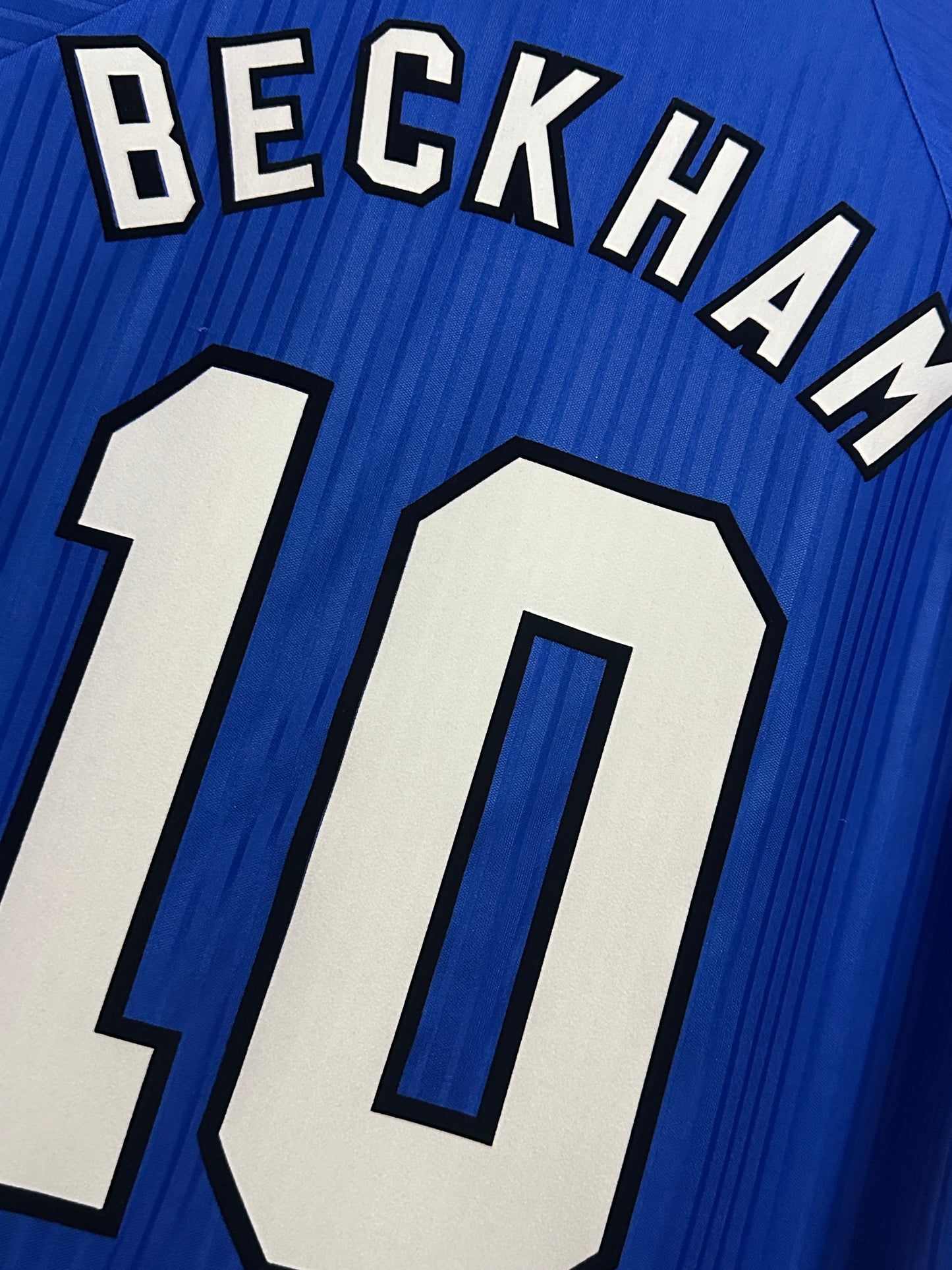 David Beckham Manchester United 1996-98 third football shirt (XL)