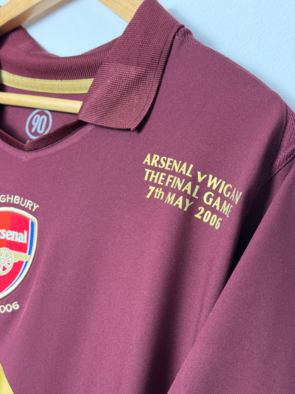 Thierry Henry Arsenal FC 2005-06 home football shirt (L)