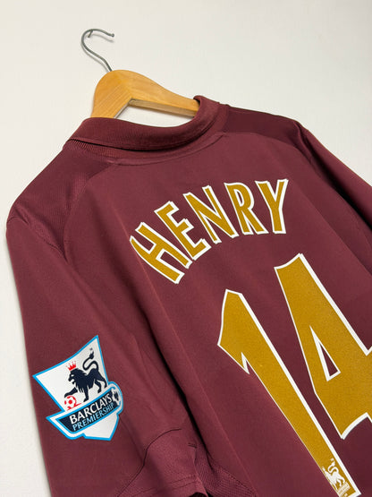 Thierry Henry Arsenal FC 2005-06 home football shirt (L)