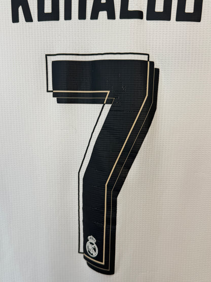 Cristiano Ronaldo Real Madrid CF 2015-16 long sleeve home football shirt (S)