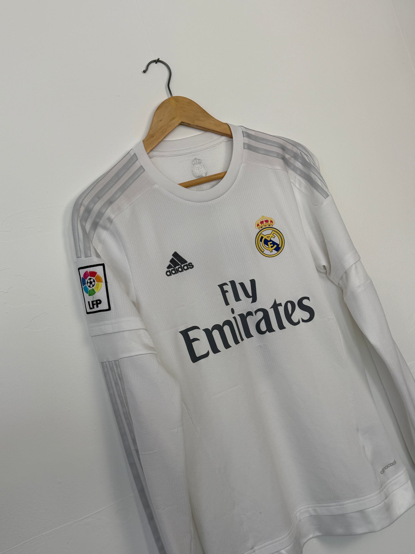 Cristiano Ronaldo Real Madrid CF 2015-16 long sleeve home football shirt (S)
