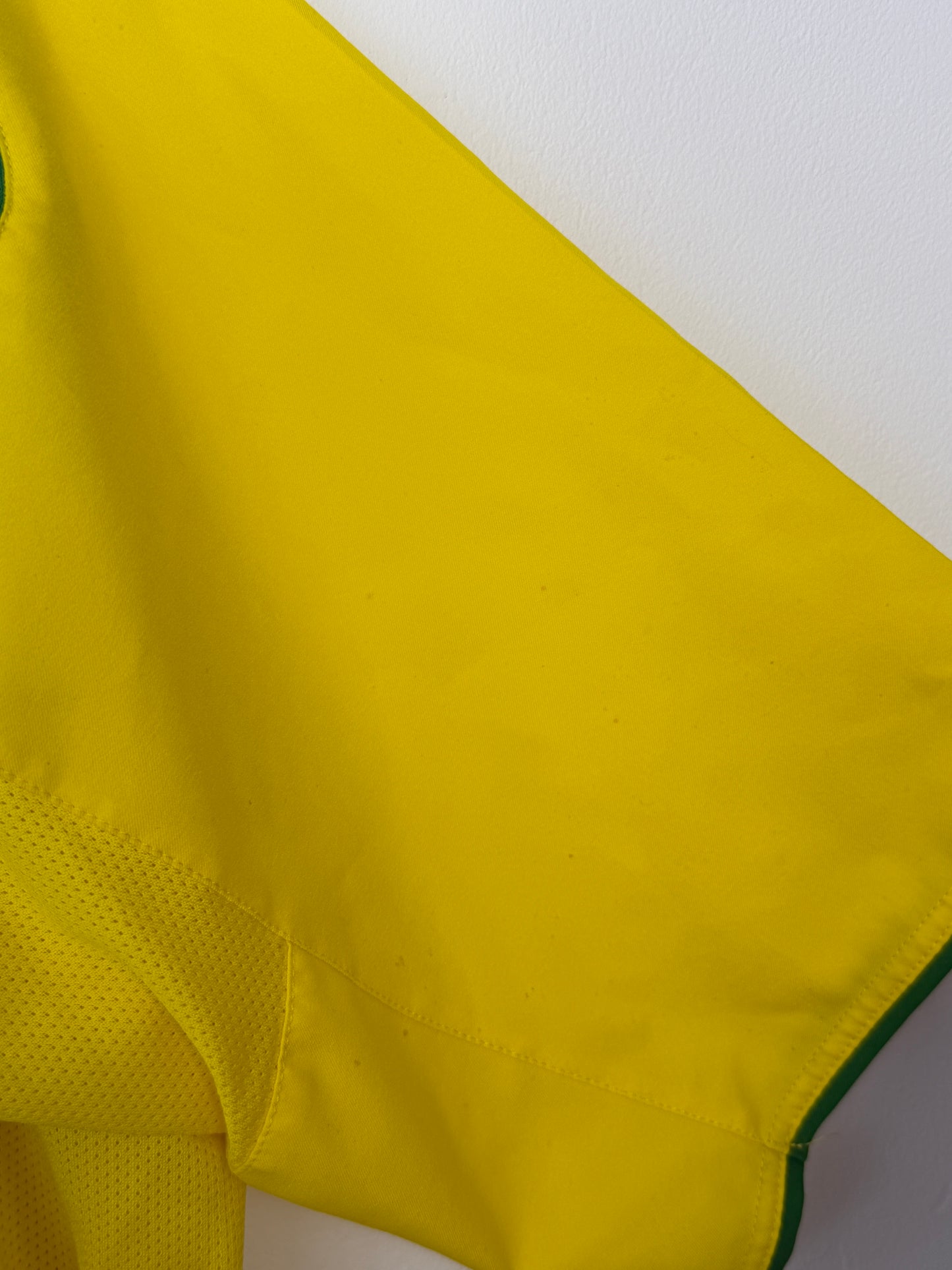 Ronaldo Brazil 2004 home football shirt (M)