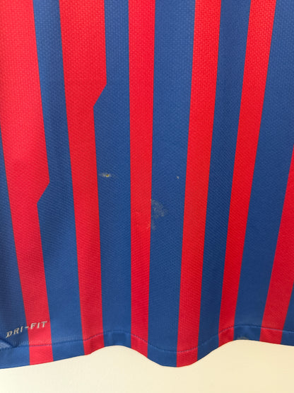 Lionel Messi FC Barcelona 2011-12 home football shirt (M)