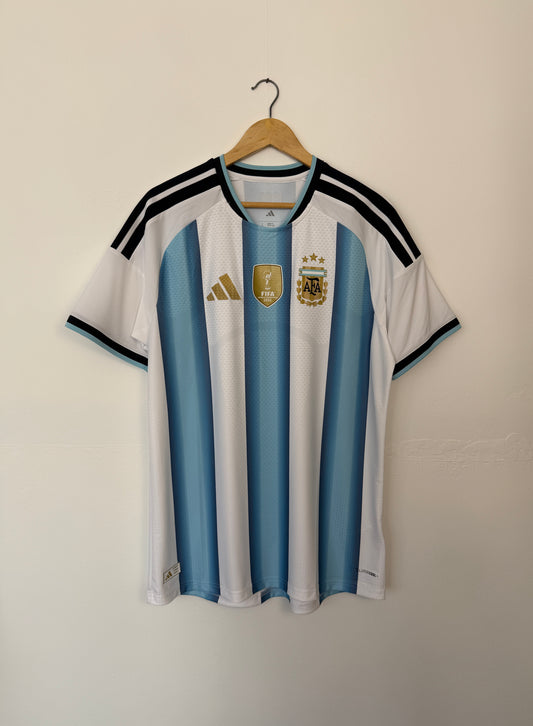 Argentina 2026 World Cup home football shirt (L)