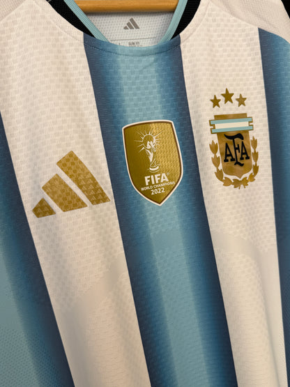 Argentina 2026 World Cup home football shirt (L)