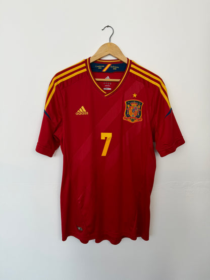 David Villa Spain 2012 home football shirt (L)