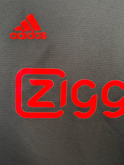 Ryan Gravenberch AFC Ajax 2022-23 third football shirt (L)