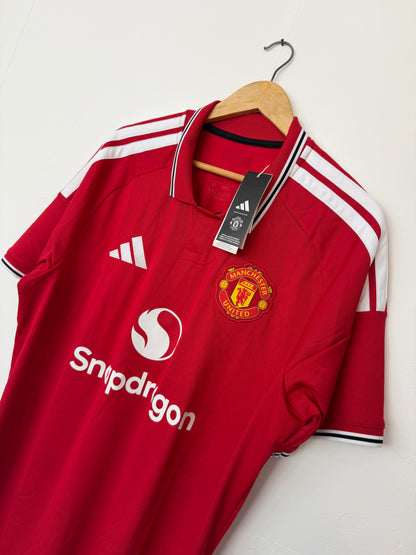 Manchester United 2026-27 home football shirt (XL)