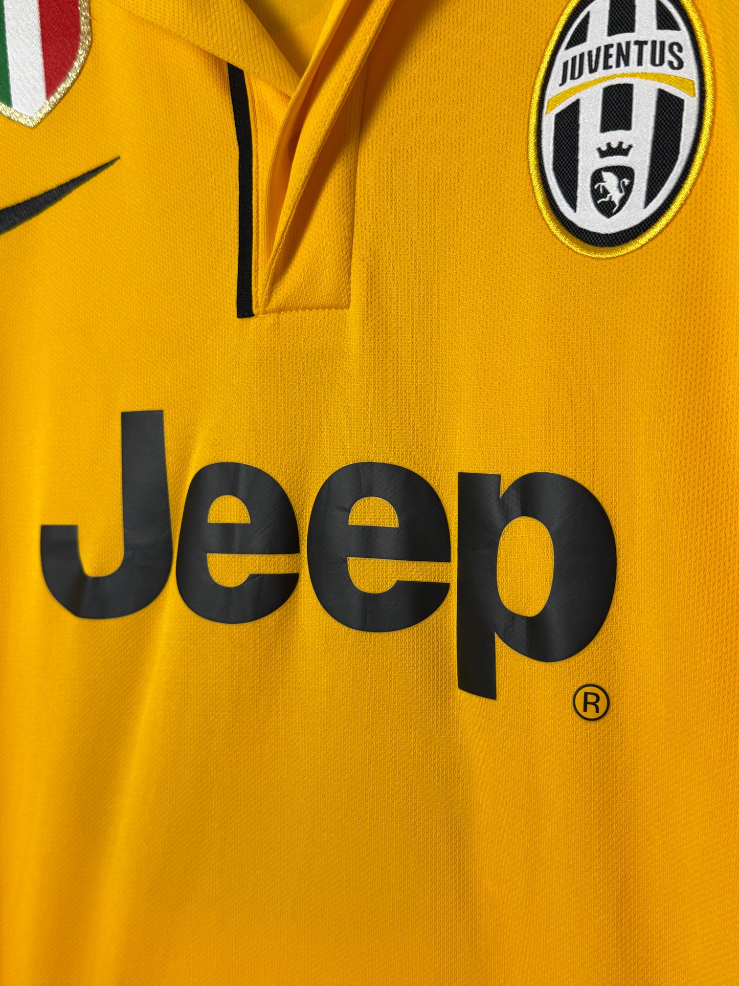 Paul Pogba Juventus FC 2013-14 away football shirt (M)