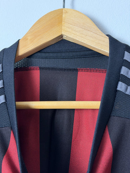 Mario Balotelli AC Milan 2015-16 home football shirt (M)