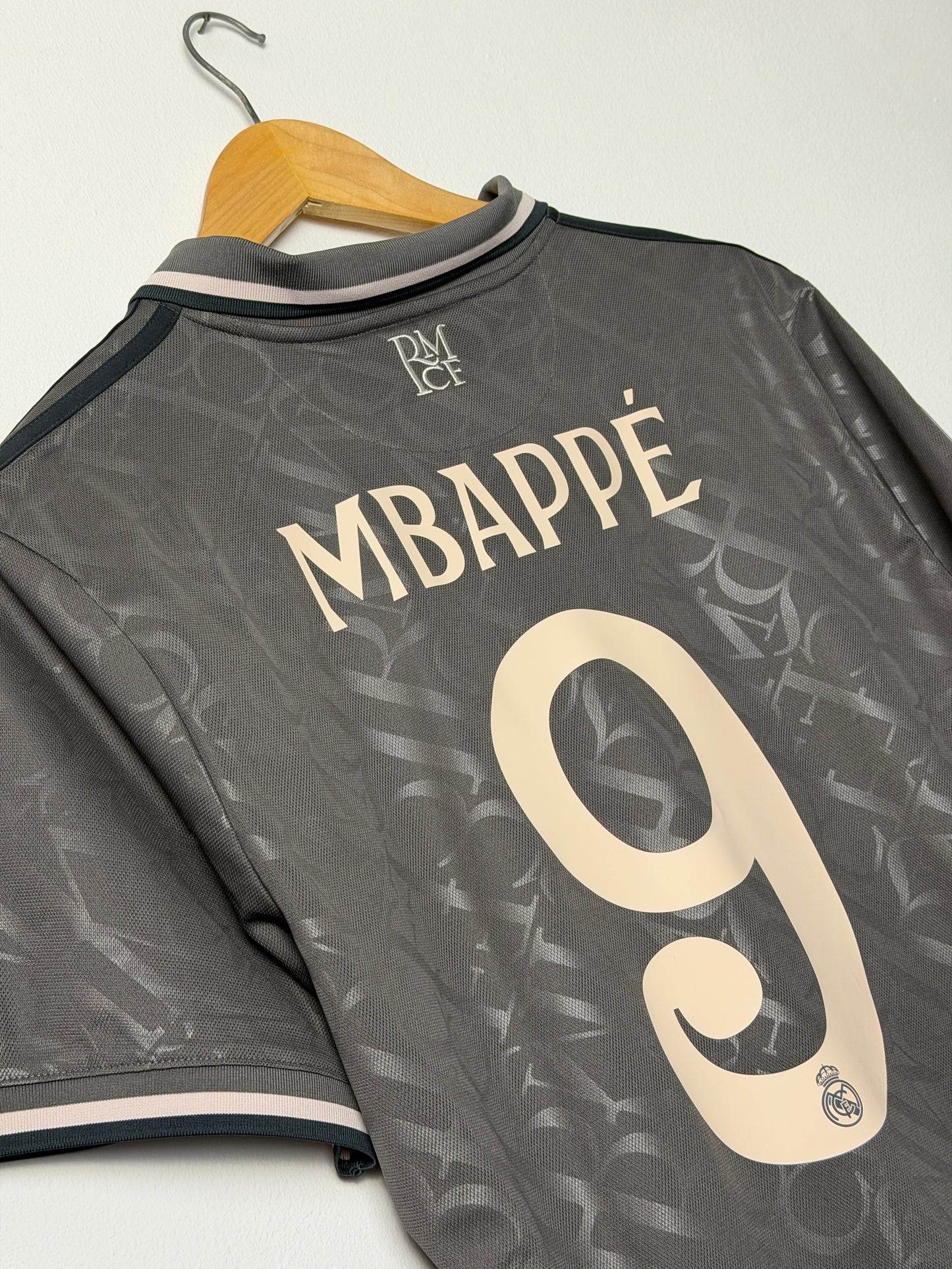 Kylian Mbappe Real Madrid CF 2024-25 third football shirt (L)