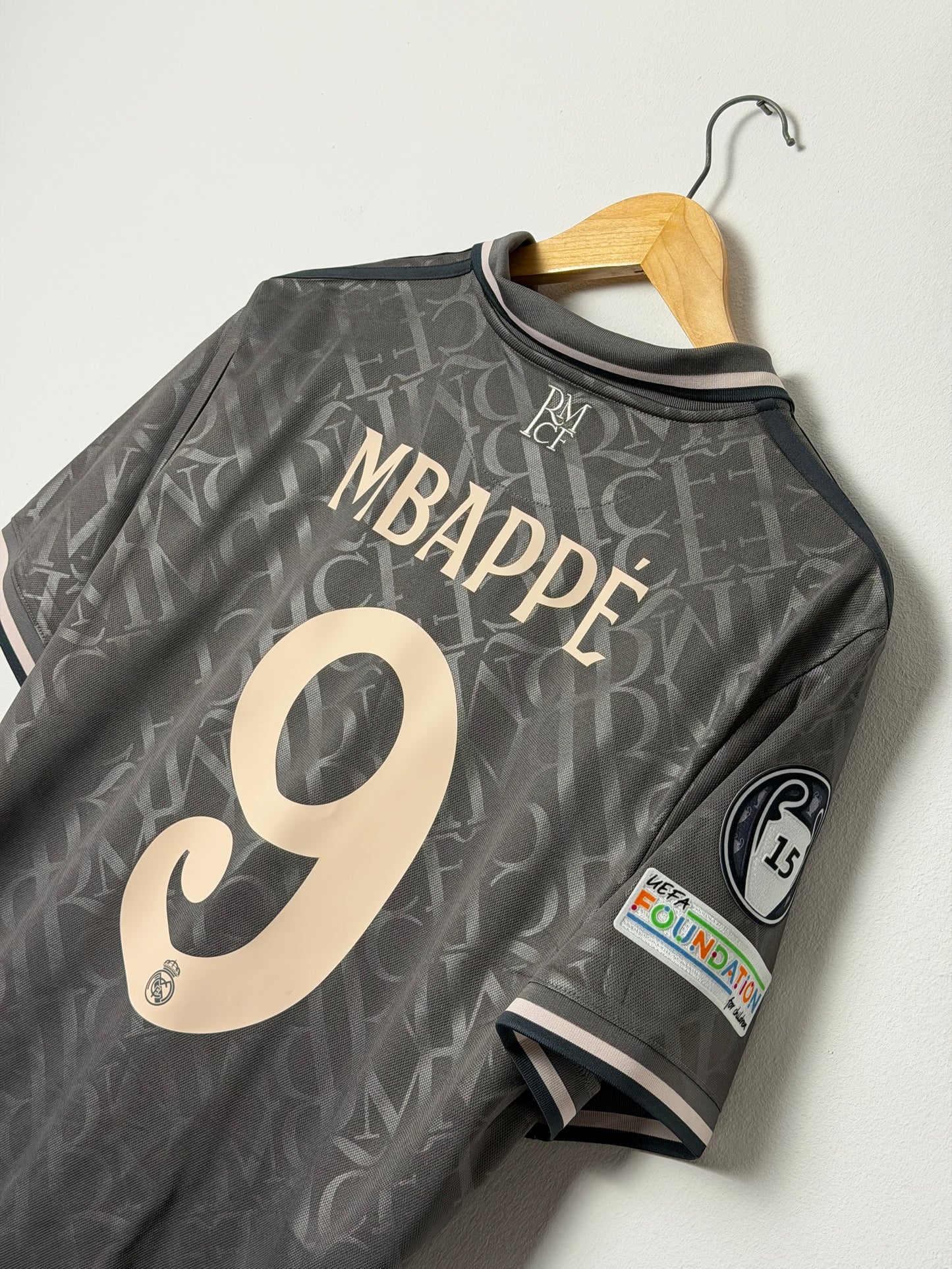 Kylian Mbappe Real Madrid CF 2024-25 third football shirt (L)