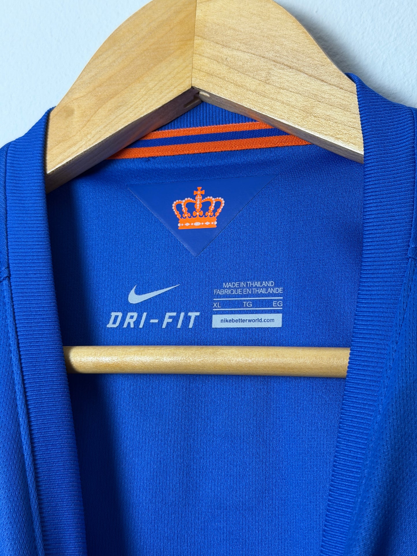 Robin Van Persie Netherlands 2014 away World Cup football shirt (XL)