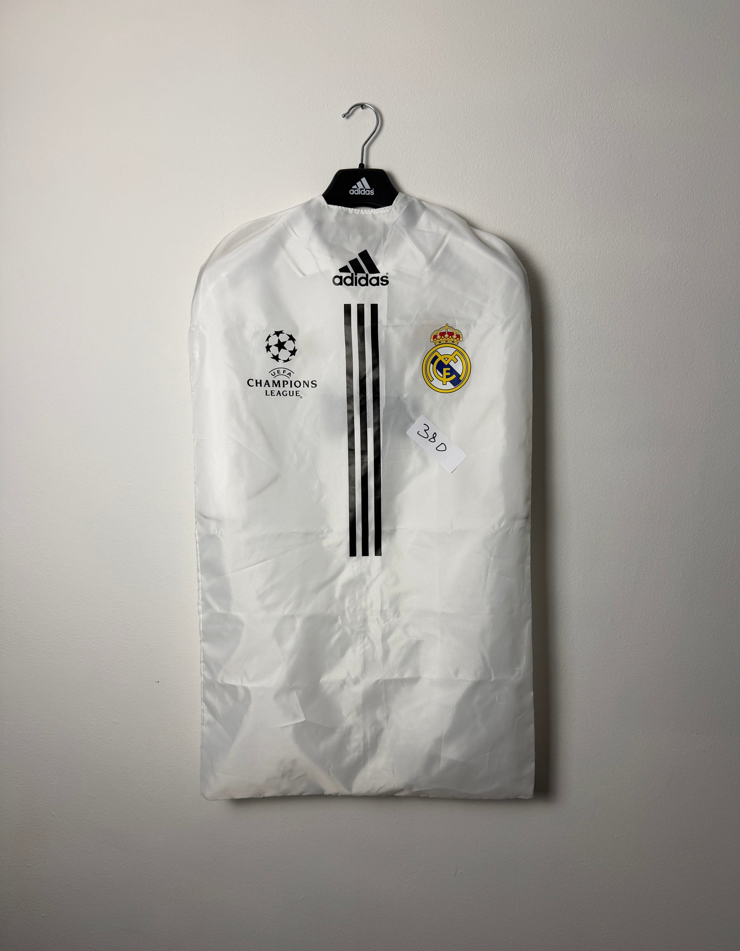 Cristiano Ronaldo Real Madrid CF 2011-12 home football shirt (XL)