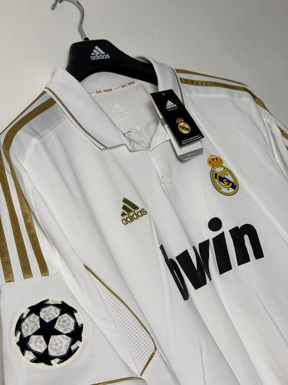 Cristiano Ronaldo Real Madrid CF 2011-12 home football shirt (XL)