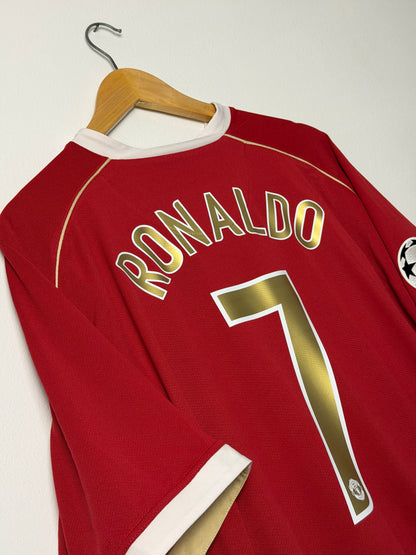 Cristiano Ronaldo Manchester United 2006-07 home football shirt (XXL)