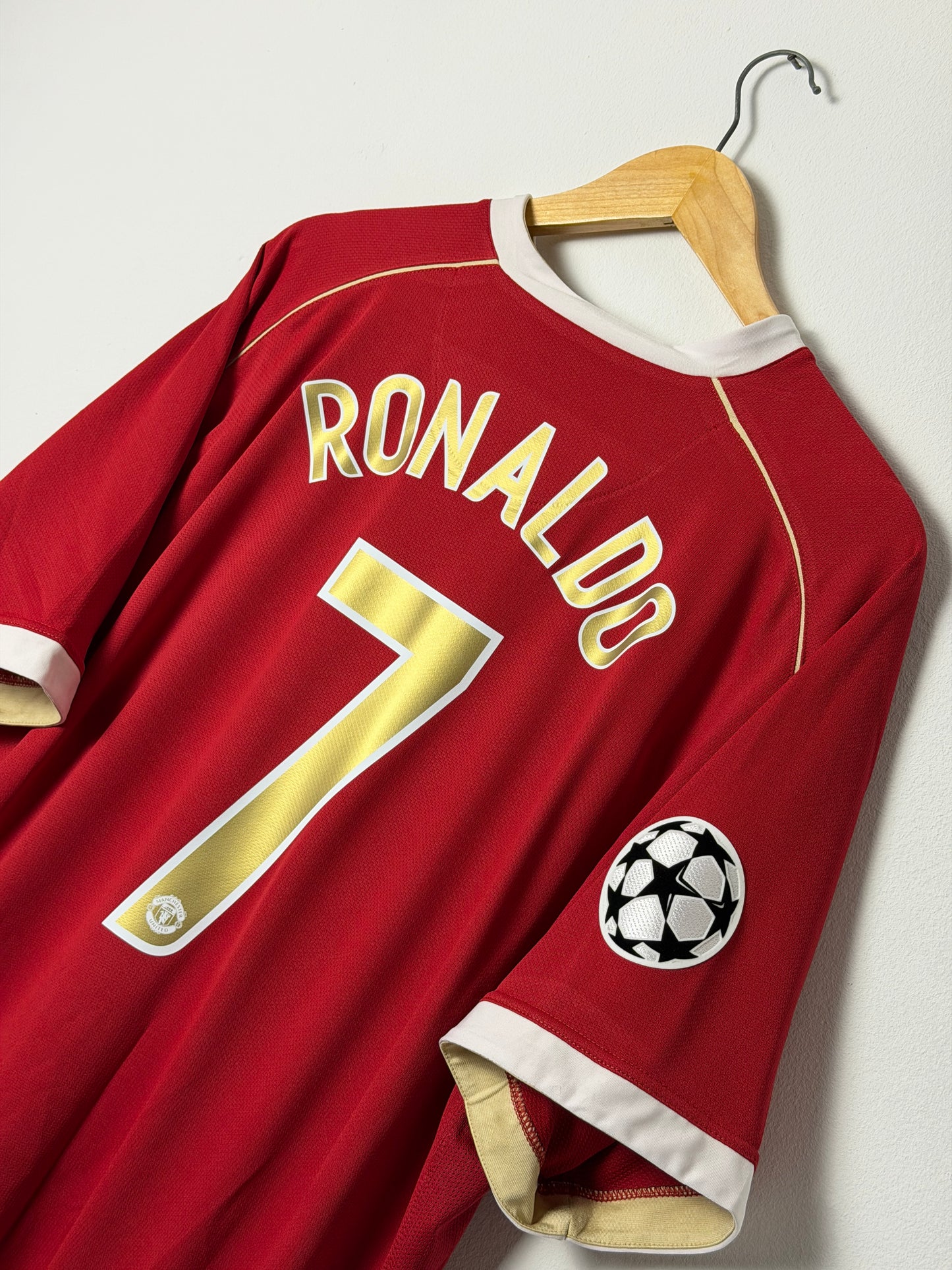Cristiano Ronaldo Manchester United 2006-07 home football shirt (XXL)
