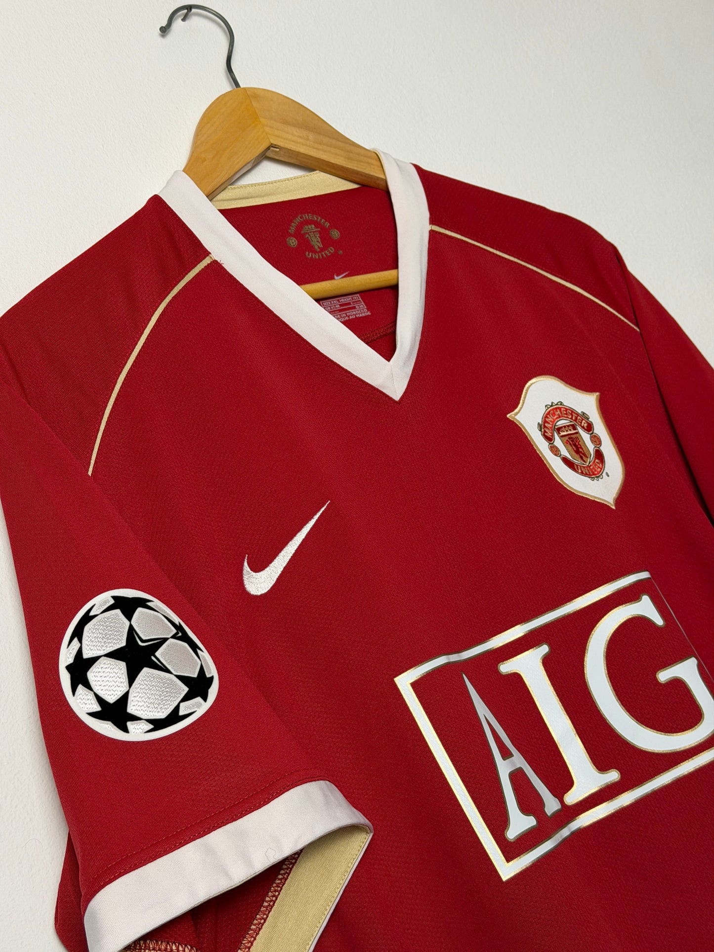 Cristiano Ronaldo Manchester United 2006-07 home football shirt (XXL)