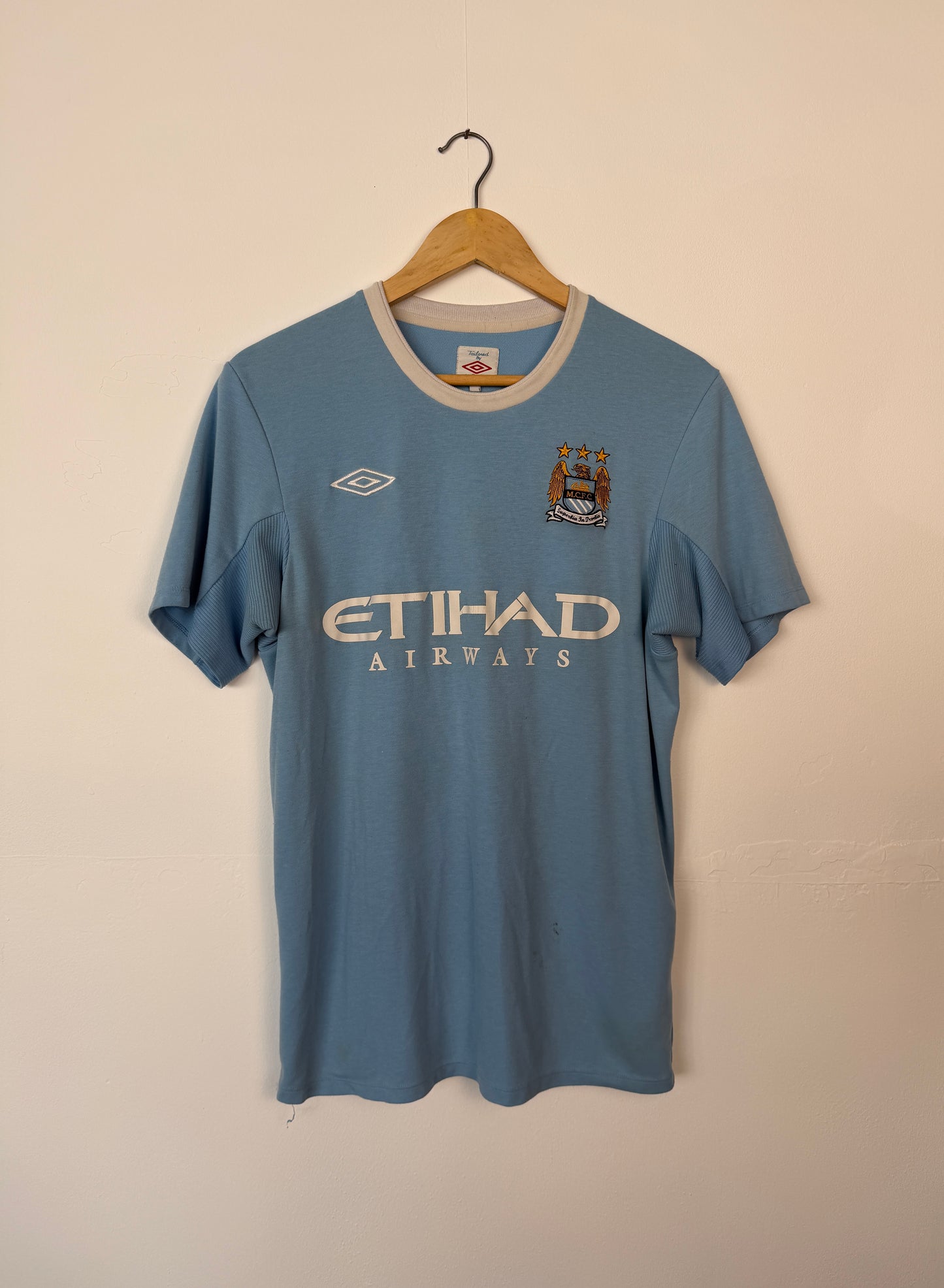 Carlos Tevez Manchester City FC 2009-10 home football shirt (M)