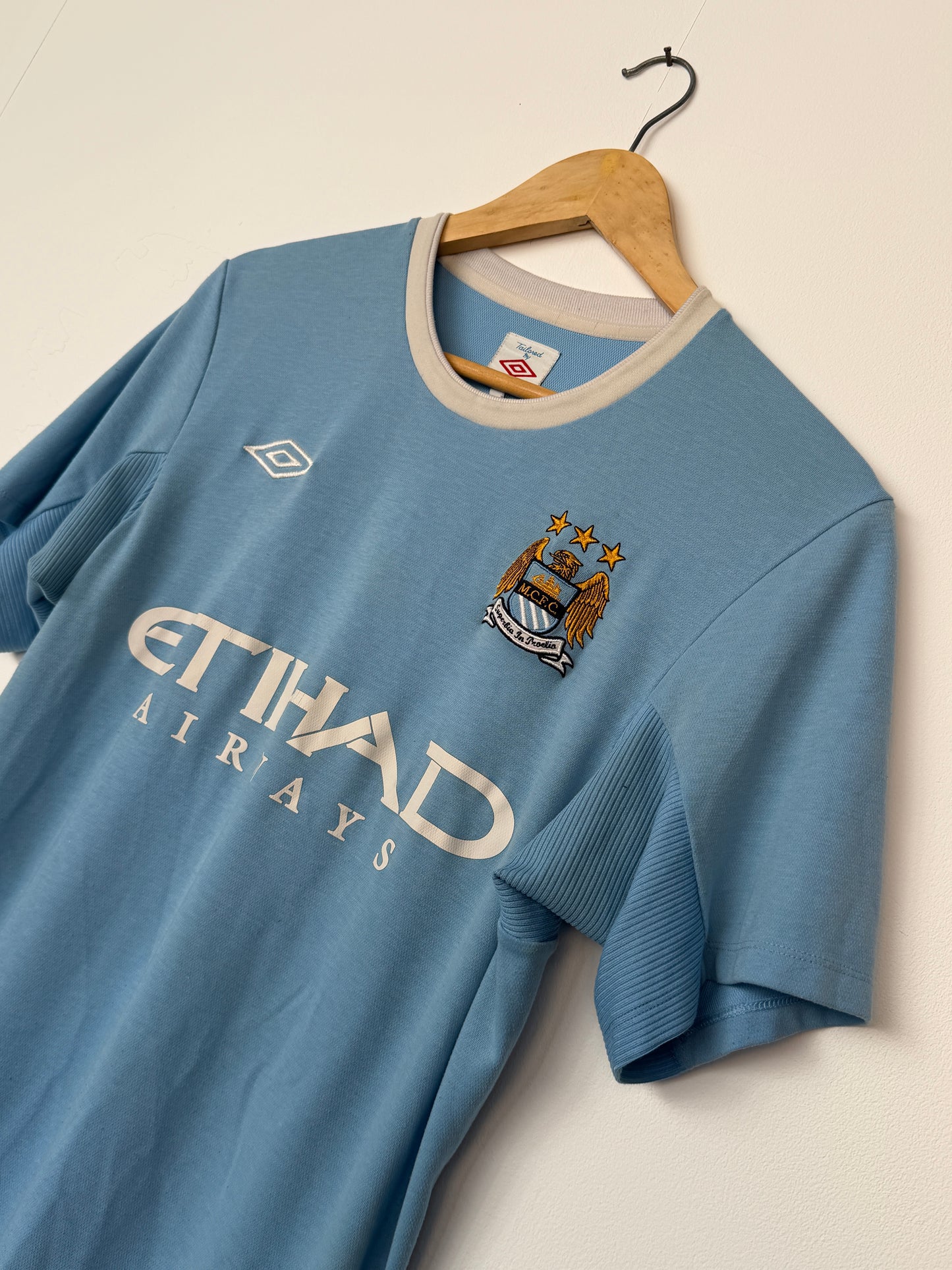 Carlos Tevez Manchester City FC 2009-10 home football shirt (M)