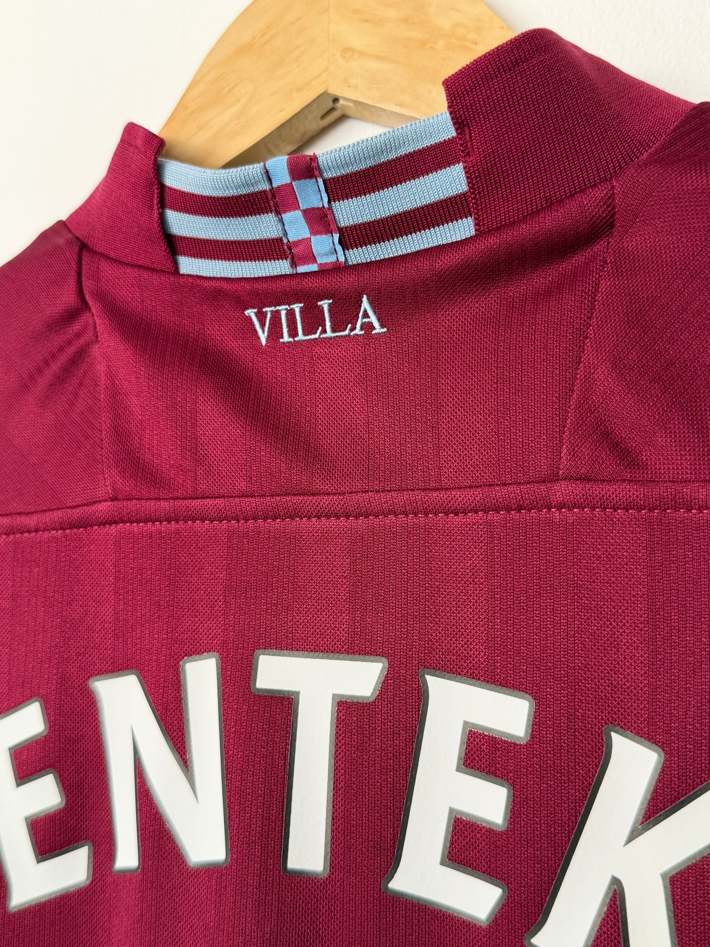 Christian Benteke Aston Villa FC 2013-14 home football shirt (M)