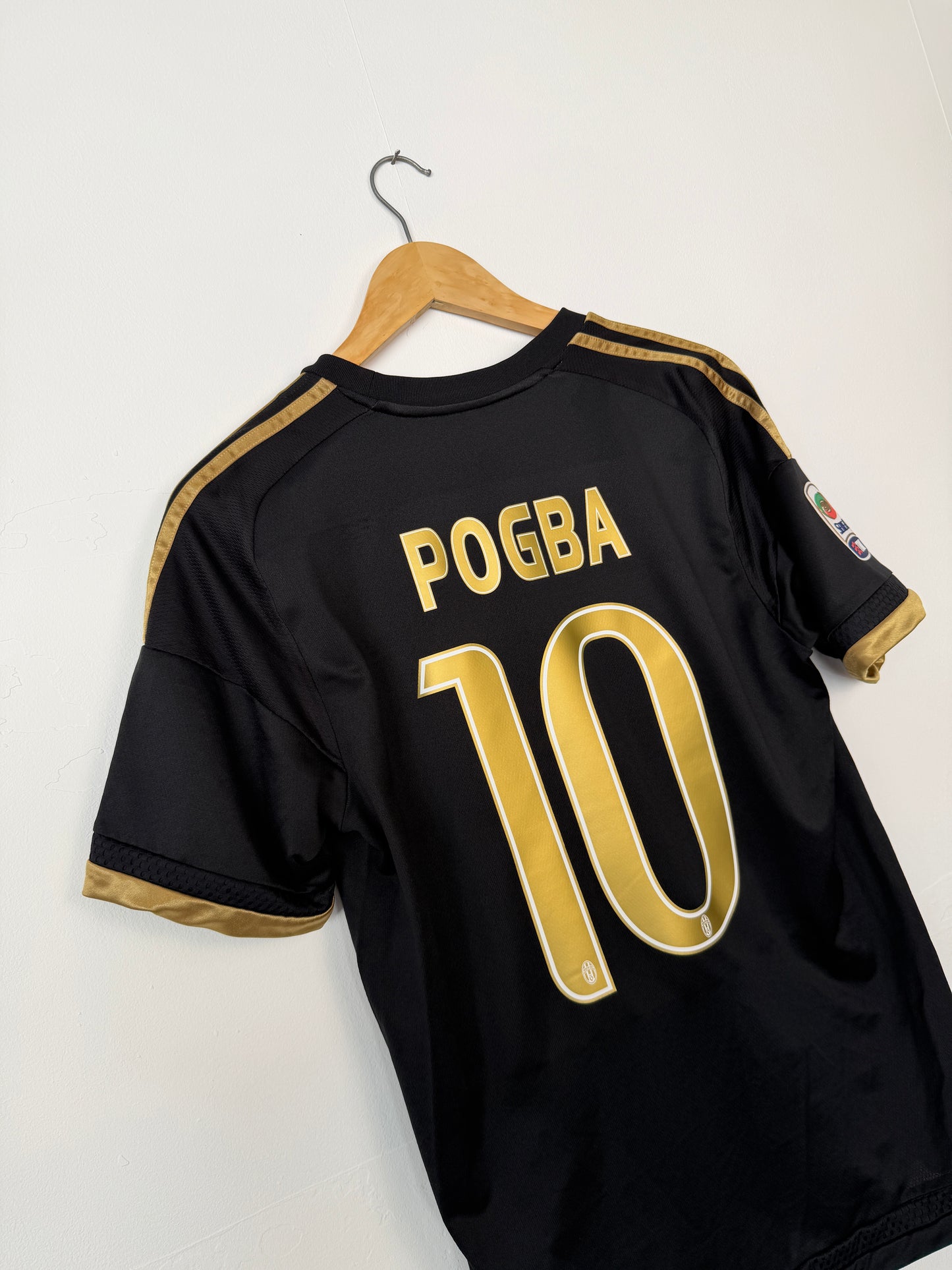 Paul Pogba Juventus FC 2015-16 third football shirt (M)