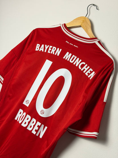 Arjen Robben FC Bayern Munich 2013-14 home football shirt (M)