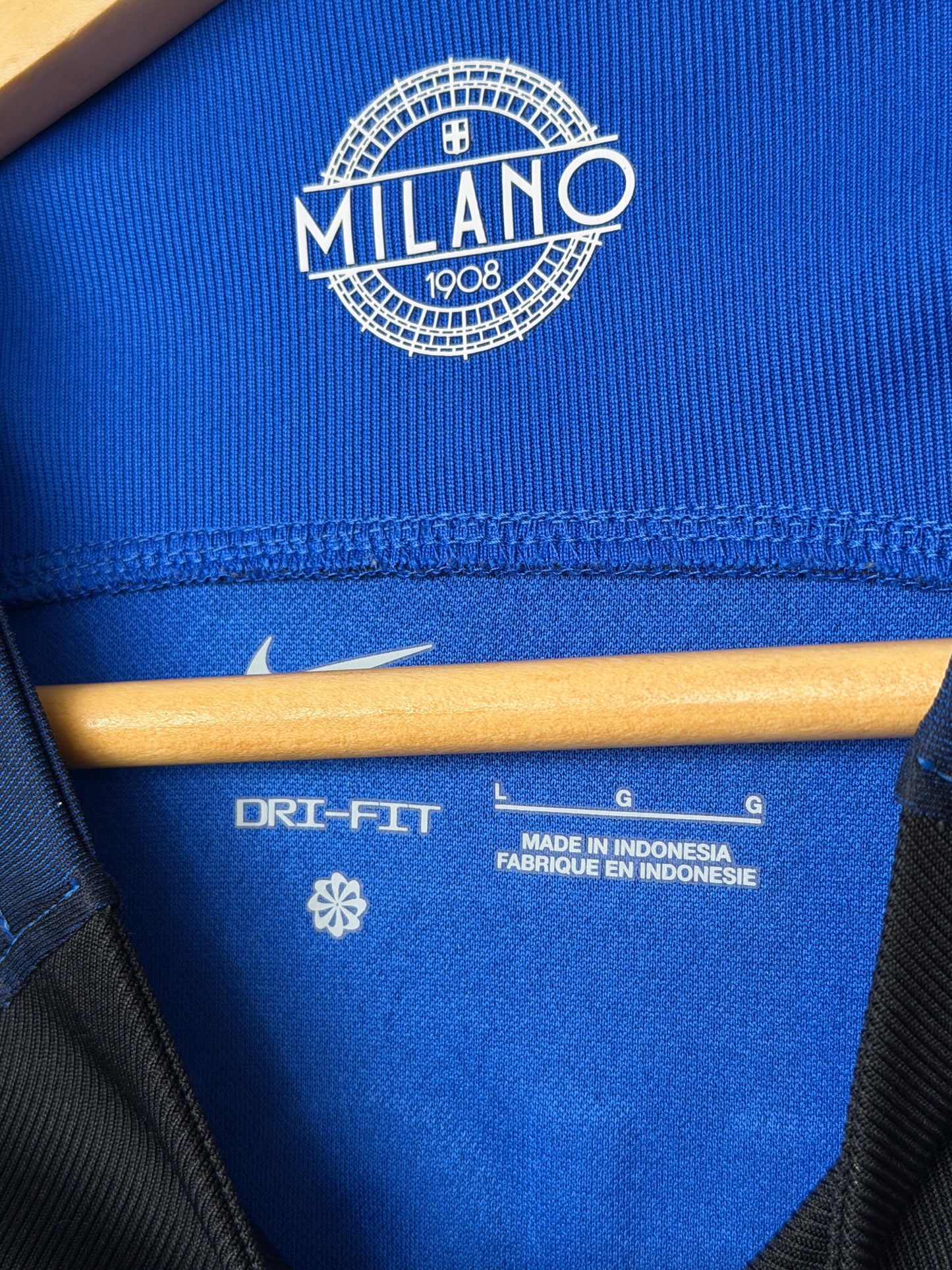 Romelu Lukaku Inter Milan 2022-23 home football shirt (L)