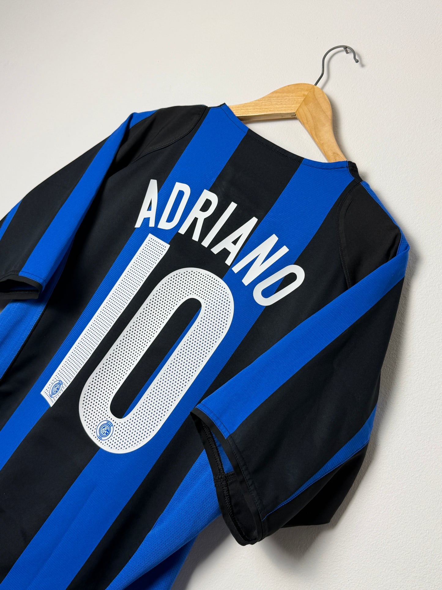 Adriano Inter Milan 2004-05 home football shirt (L)