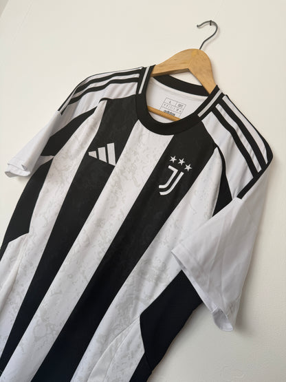 Francisco Conceição Juventus FC 2024-25 home football shirt (L)