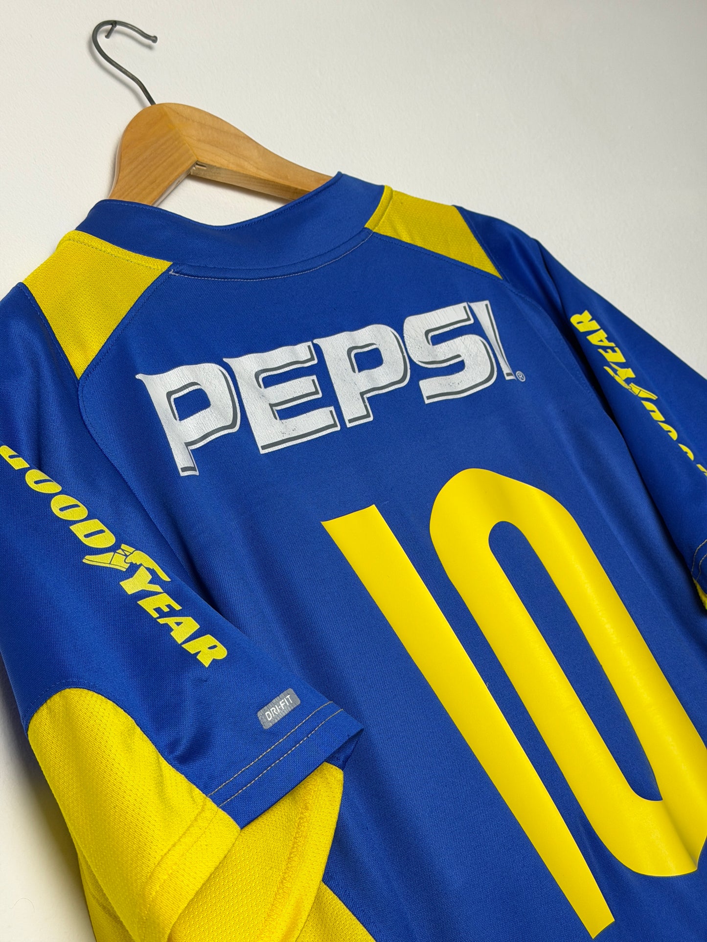 Carlos Tevez Boca Juniors 2004-05 home football shirt (L)