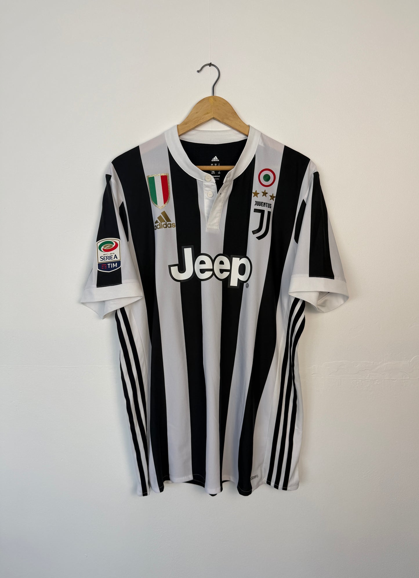 Paulo Dybala Juventus FC 2017-18 ADIZERO home football shirt (XL)