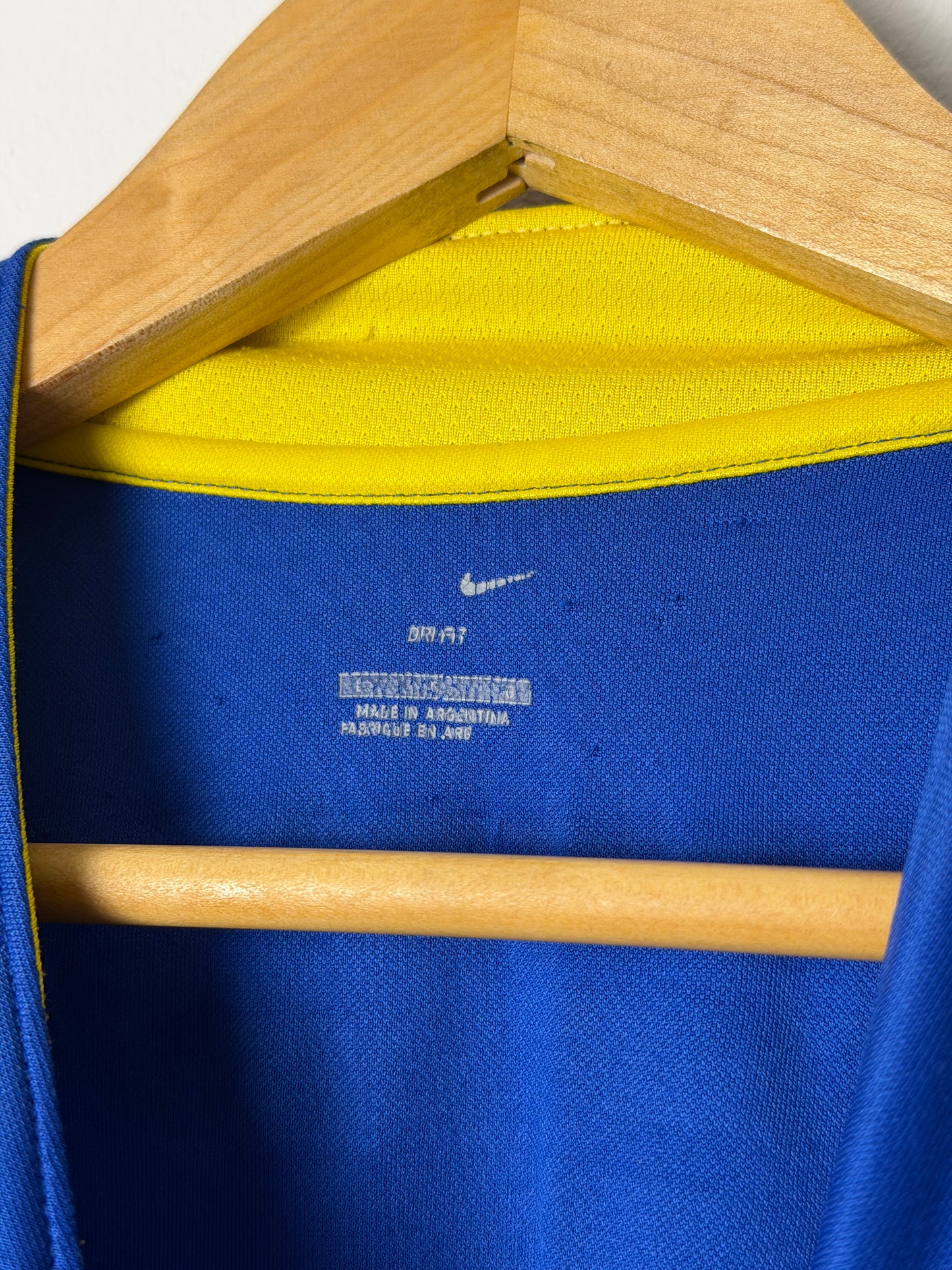 Carlos Tevez Boca Juniors 2004-05 home football shirt (L)