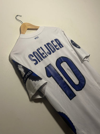 Wesley Sneijder Inter Milan 2010-11 away football shirt (M)