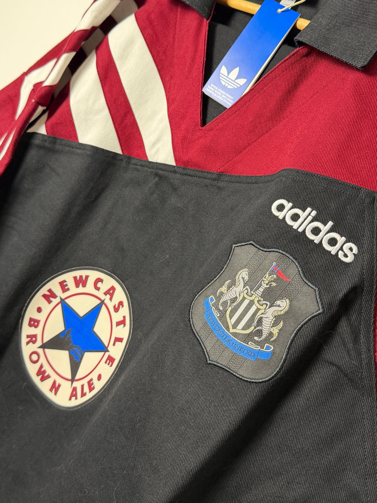 Newcastle United 1995 re issue training drill jacket (XL)
