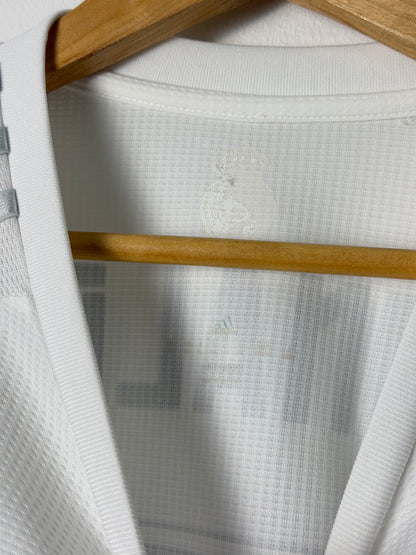 Cristiano Ronaldo Real Madrid CF 2015-16 home football shirt (XL)