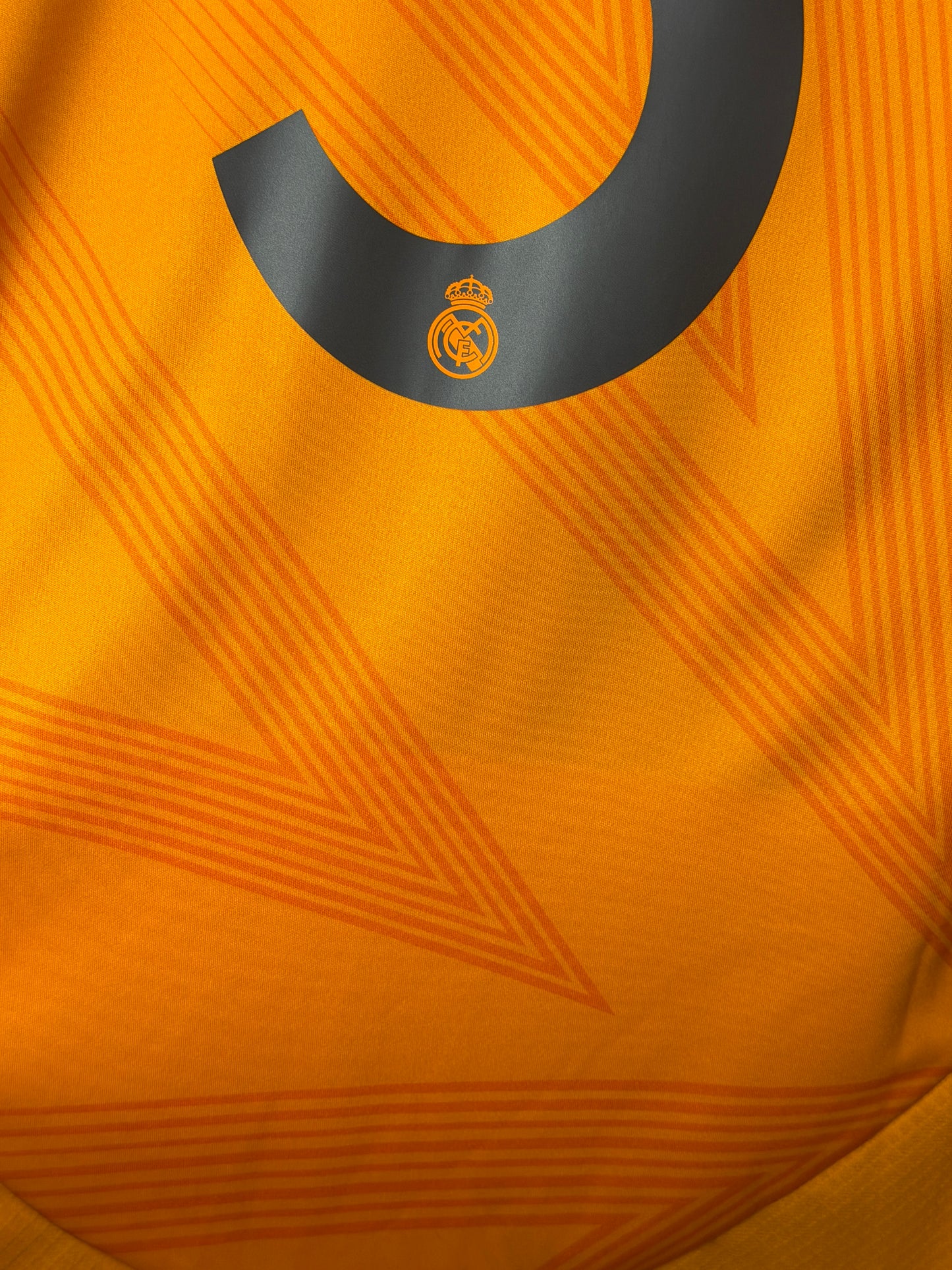Jude Bellingham Real Madrid CF 2024-25 away football shirt (L)