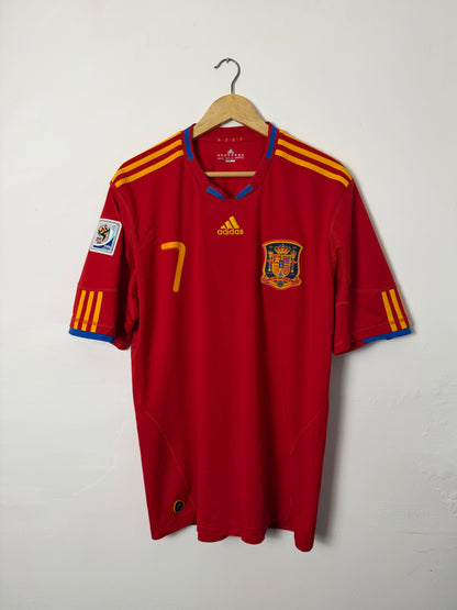 David Villa Spain 2010 World Cup home football shirt (XL)