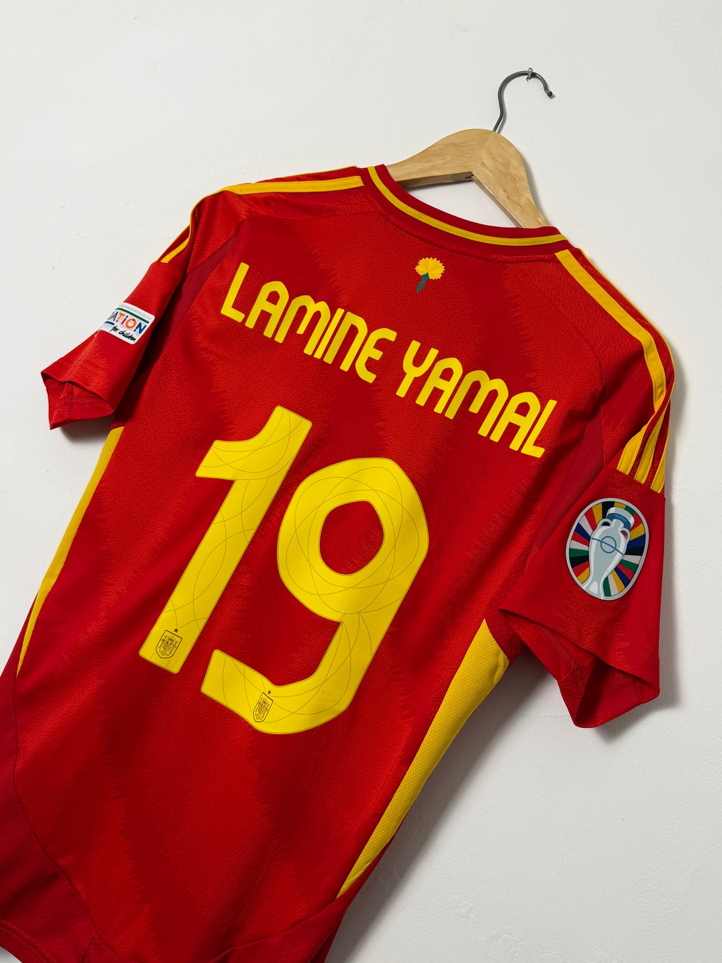 Lamine Yamal Spain Euro 2024 Final home football shirt (M)