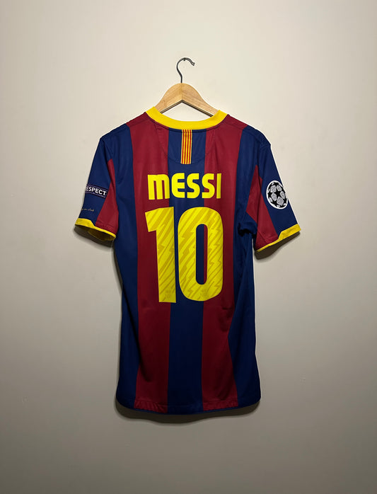 Lionel Messi FC Barcelona 2010-11 champions league final edition home football shirt (M)