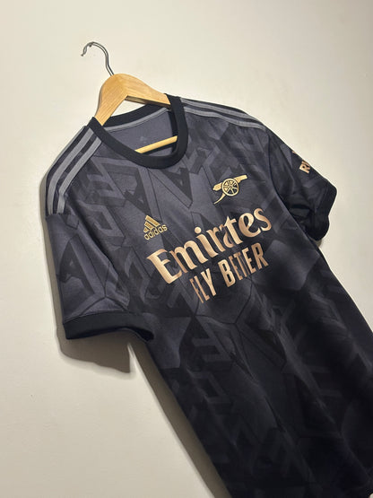 Arsenal FC 2022-23 away football shirt (M)
