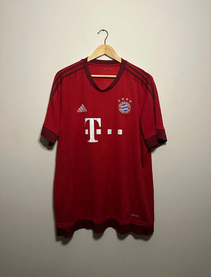 FC Bayern Munich 2015-16 home football shirt (XXL)