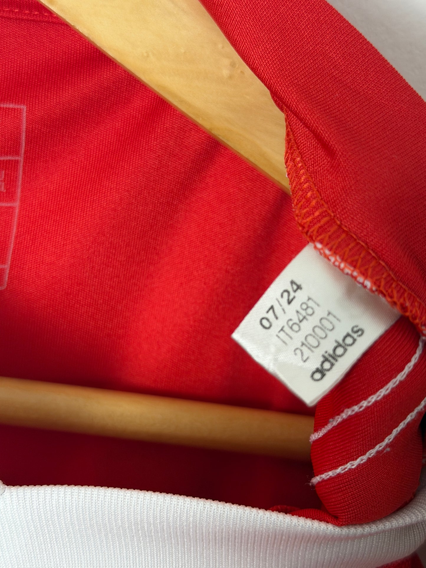 Angel Di Maria SL Benfica 2024-25 home football shirt (M)