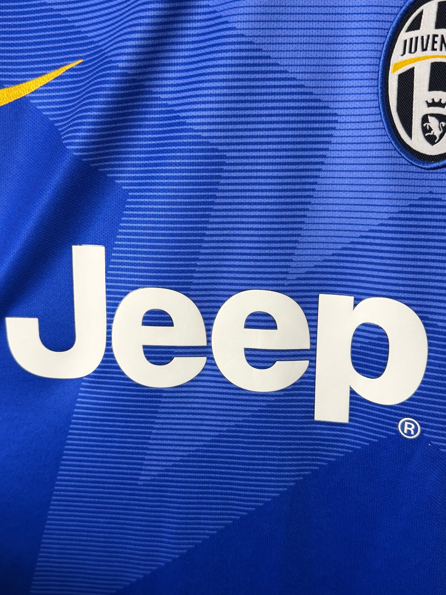 Andrea Pirlo Juventus FC 2014-15 away football shirt (M)