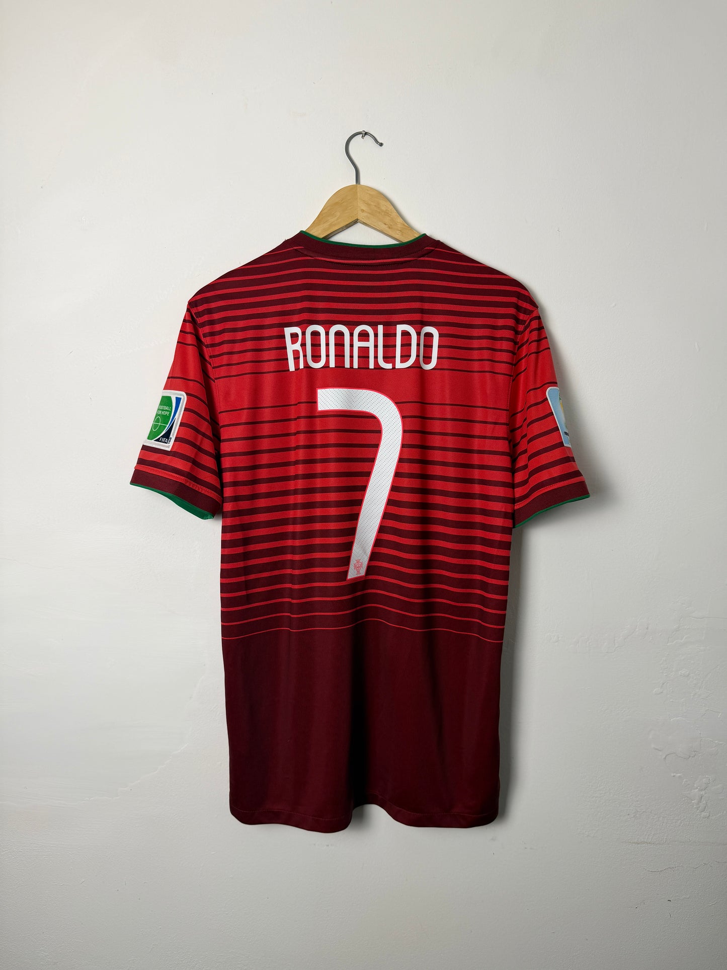 Cristiano Ronaldo Portugal 2014 World Cup home football shirt (M)